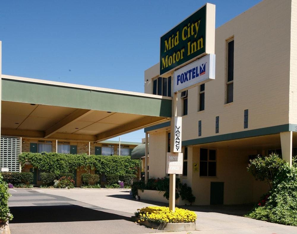 Mid City Motor Inn Queanbeyan Exterior photo